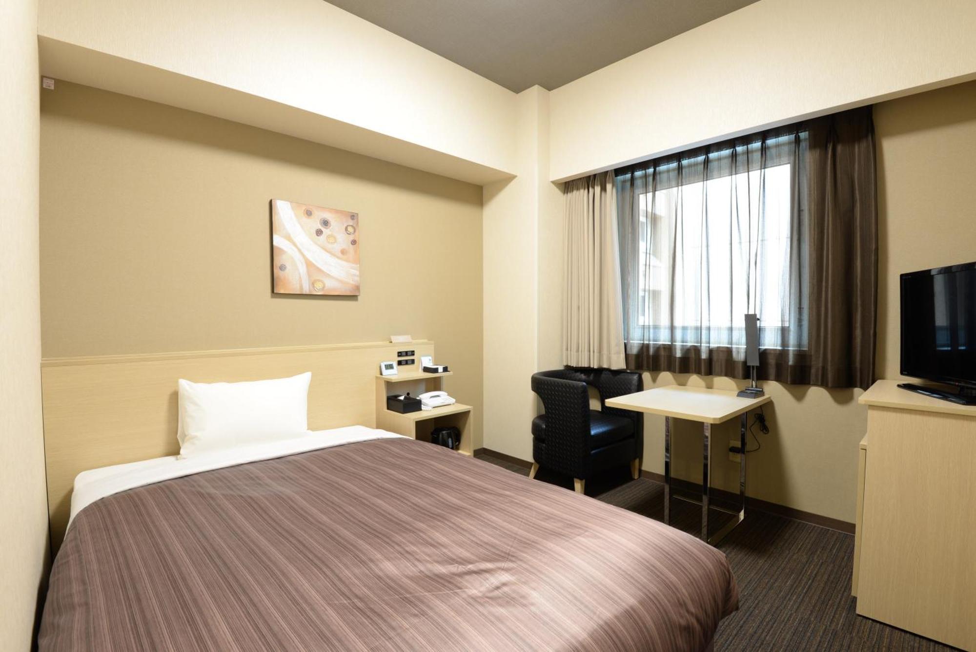 Hotel Route Inn Grand Asahikawa Ekimae Esterno foto